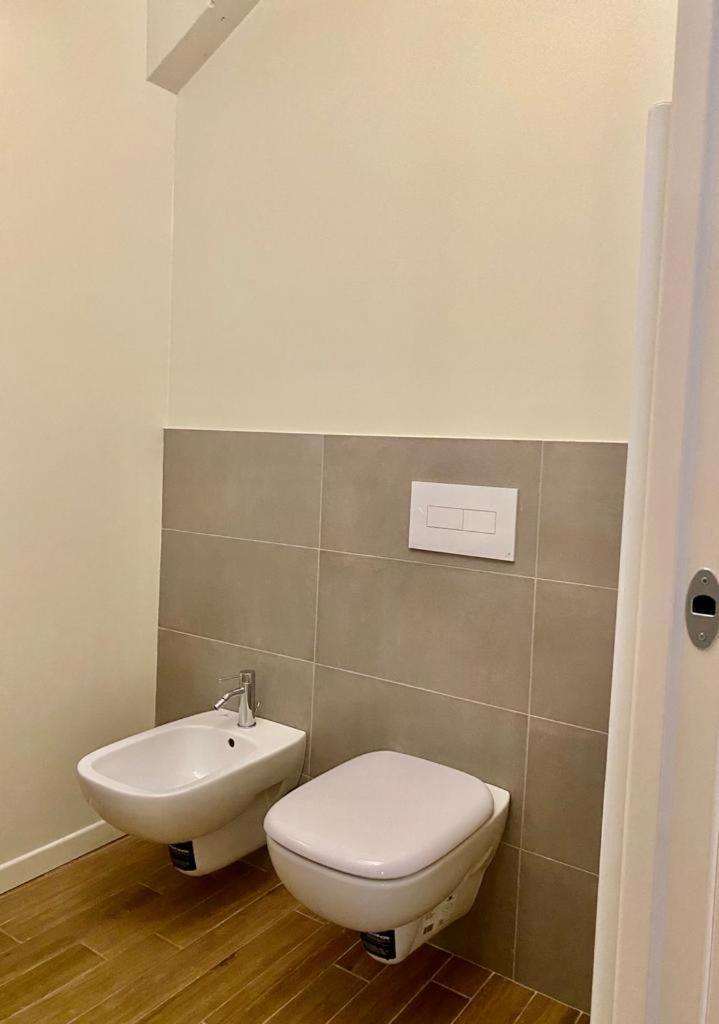 Suiten Apartments Болоня Стая снимка