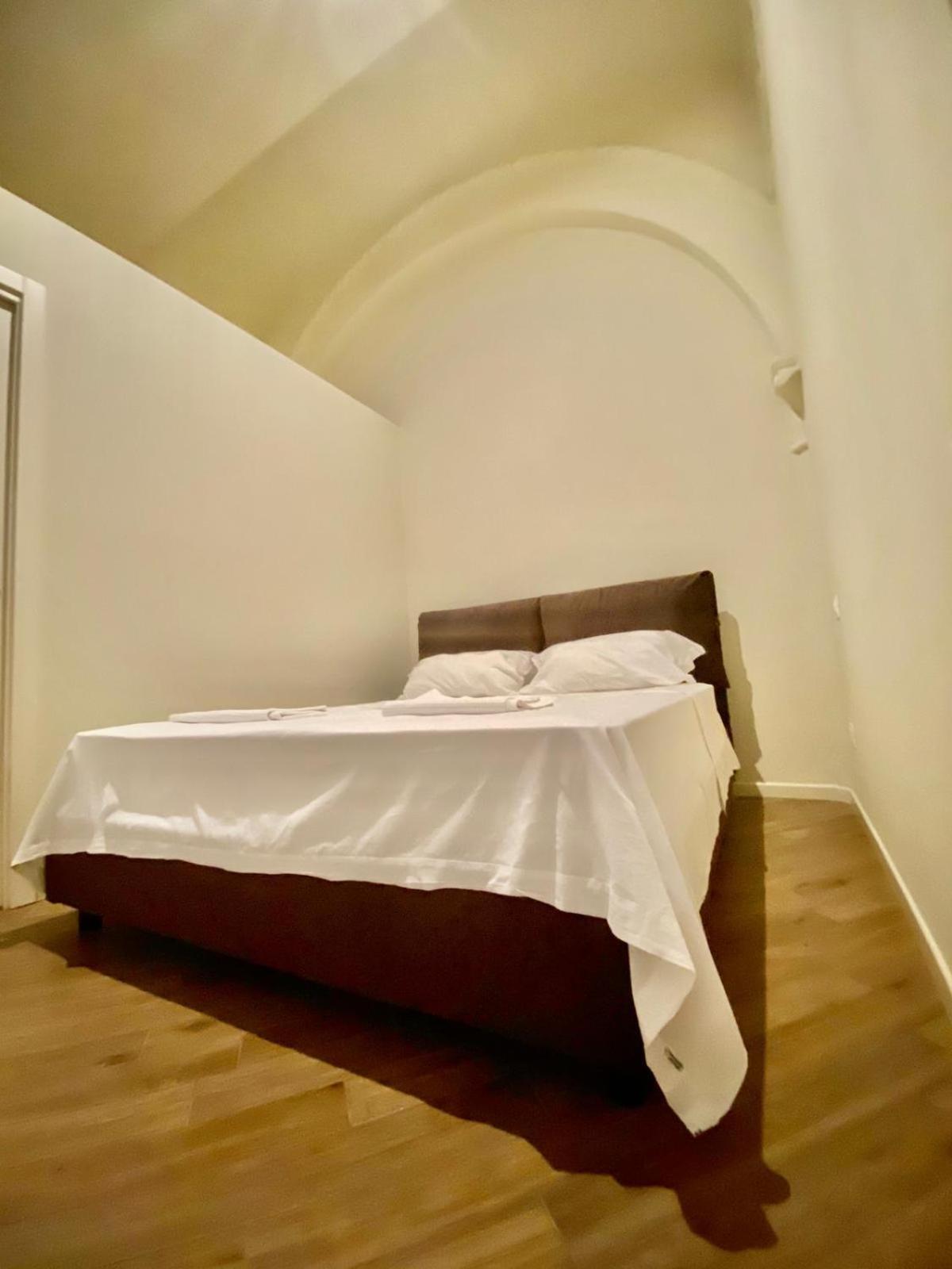 Suiten Apartments Болоня Стая снимка